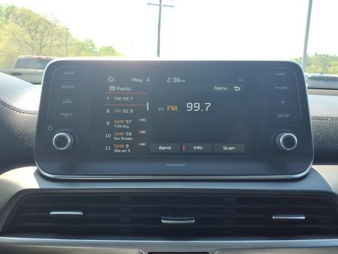 Used 2021 Kia Telluride S AWD/4WD image 18