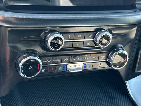 Used 2022 Ford F150 Limited image 24