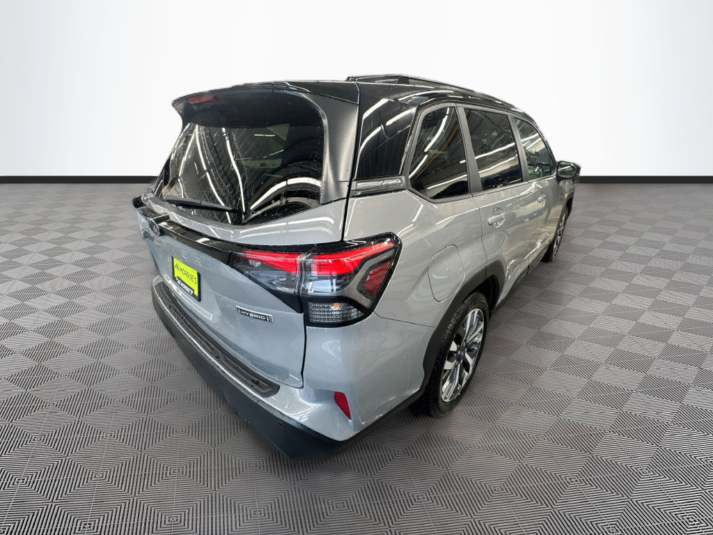 New 2026 Subaru Forester Touring AWD/4WD image 4