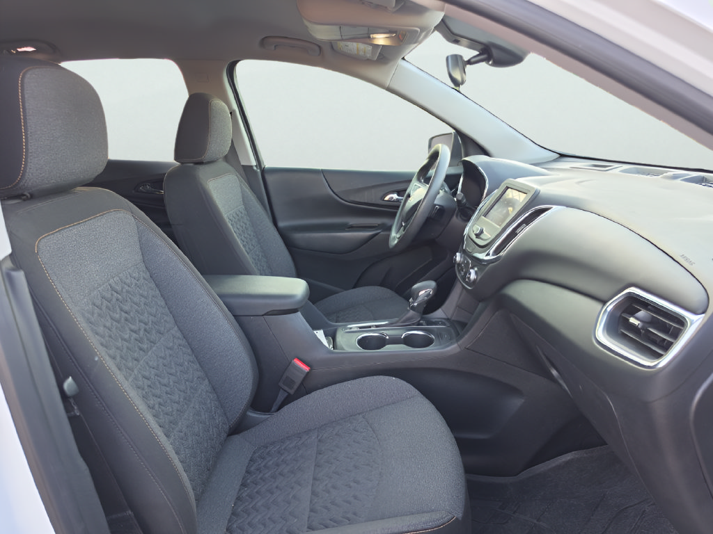Used 2023 Chevrolet Equinox LT w/ LPO, Floor Liner Package AWD/4WD image 13