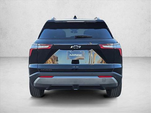 New 2026 Chevrolet Equinox LT image 8