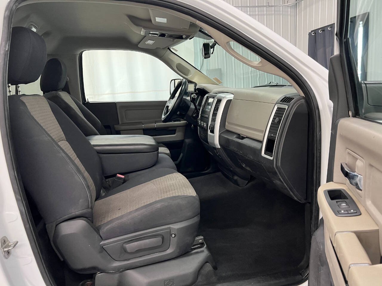 Used 2011 RAM 3500 SLT w/ Popular Equipment Group AWD/4WD image 8