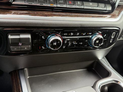 New 2026 GMC Sierra 1500 Elevation w/ Preferred Package image 32