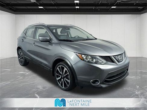 Used 2018 Nissan Rogue Sport SL w/ SL Premium Package image 7