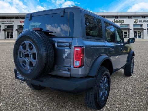 Used 2025 Ford Bronco Big Bend image 8