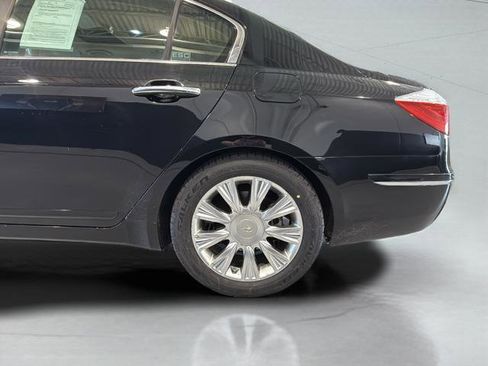 Used 2009 Hyundai Genesis 3.8 w/ Technology Pkg 4 RWD image 22