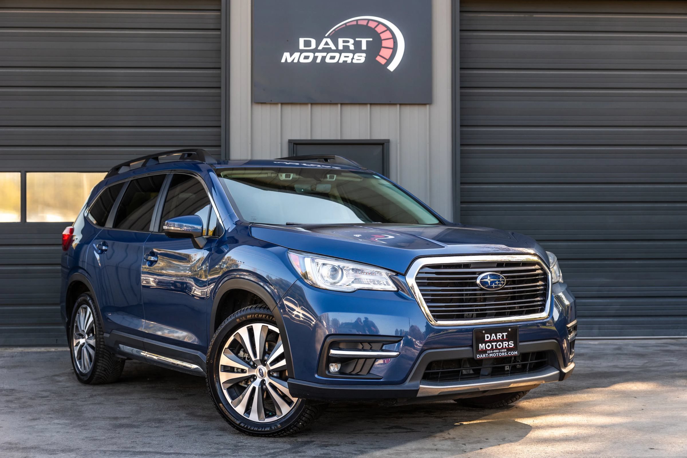 Used 2021 Subaru Ascent Limited w/ Technology Package AWD/4WD image 3