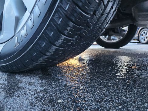 Used 2023 Volkswagen Atlas SE image 24