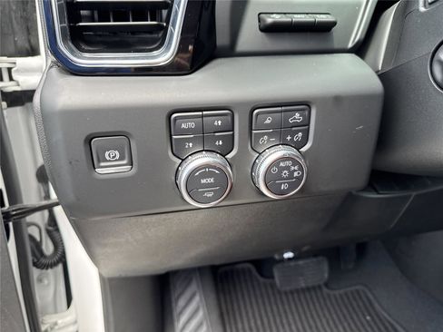 Used 2024 GMC Sierra 1500 Denali Ultimate AWD/4WD image 20
