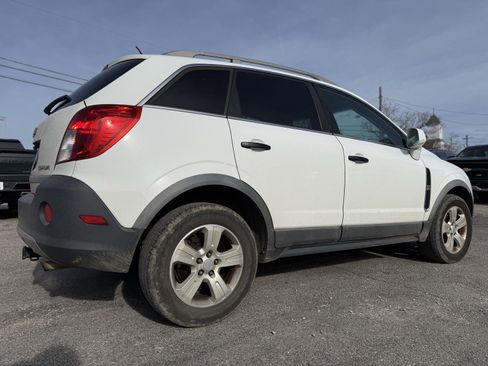 Used 2013 Chevrolet Captiva Sport LS image 9