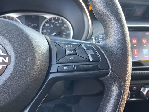 Used 2023 Nissan Kicks S FWD image 20