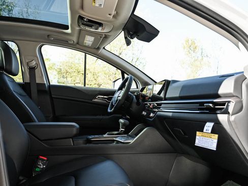 New 2026 Kia Sportage EX w/ EX Panorama Roof Package image 11