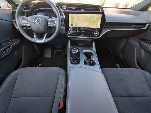 Used 2023 Lexus RZ 450e Premium image 5