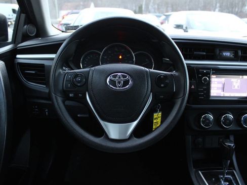 Used 2016 Toyota Corolla L image 33