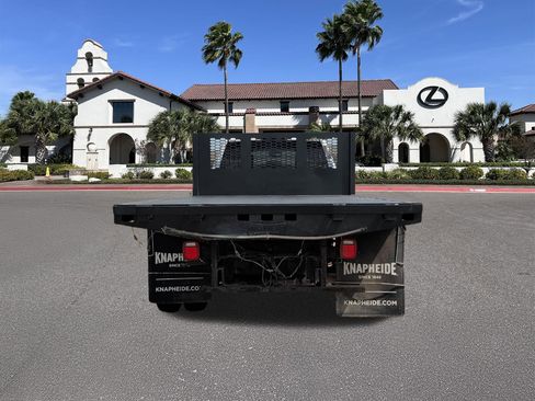 Used 2018 RAM 5500 Tradesman AWD/4WD image 3