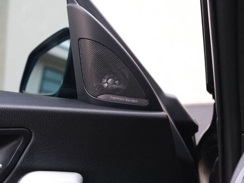 Used 2015 BMW M235i Coupe image 41