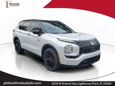 New 2025 Mitsubishi Outlander SEL Black Edition image 1