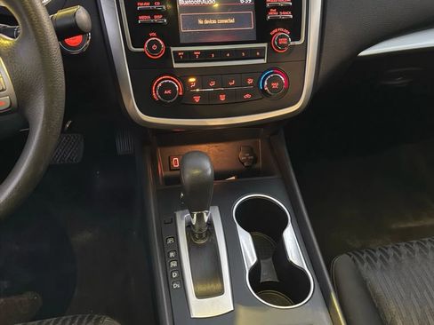 Used 2018 Nissan Altima 2.5 S w/ S Convenience Package image 15