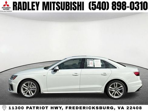 Used 2022 Audi A4 2.0T Premium Plus w/ Premium Plus Package AWD/4WD image 16