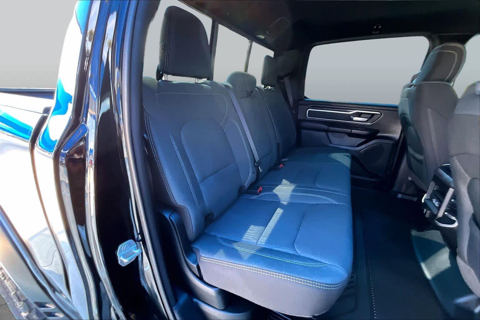 Used 2022 RAM 1500 Big Horn RWD image 19