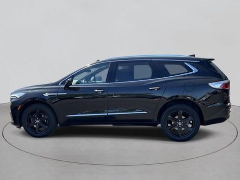 Used 2023 Buick Enclave Essence w/ Sport Touring Edition AWD/4WD image 2