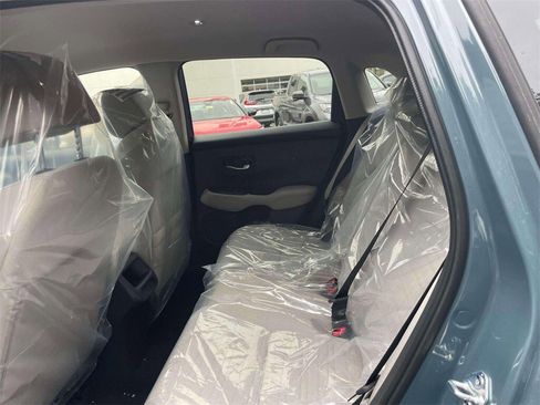 New 2026 Honda HR-V LX image 11