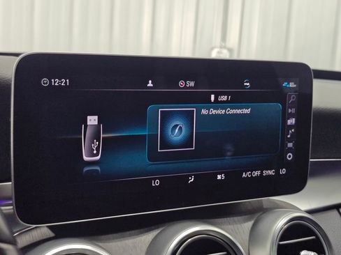 Used 2021 Mercedes-Benz C 300 4MATIC Sedan image 44