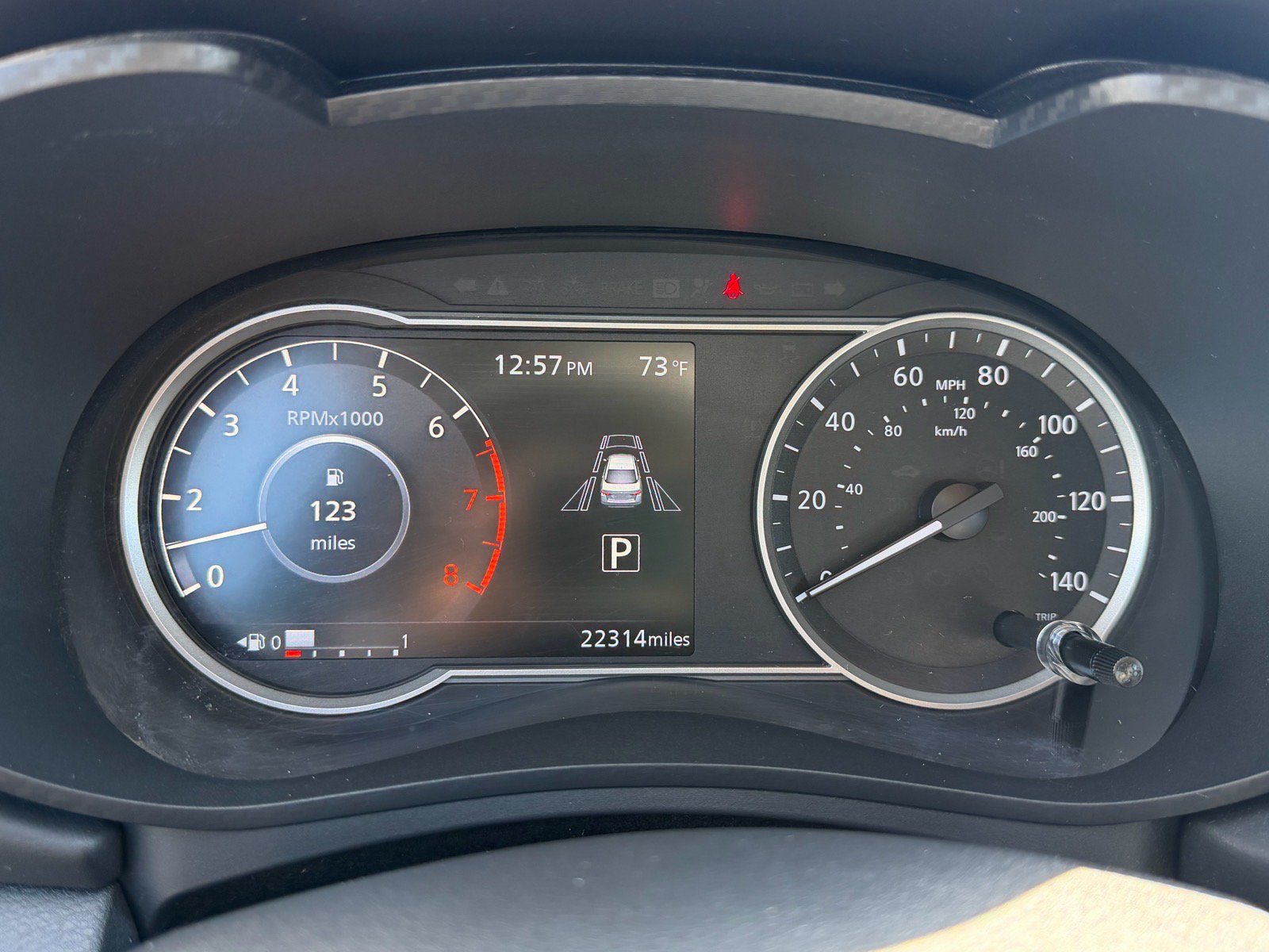 Used 2024 Nissan Versa SR w/ Trunk Package FWD image 31