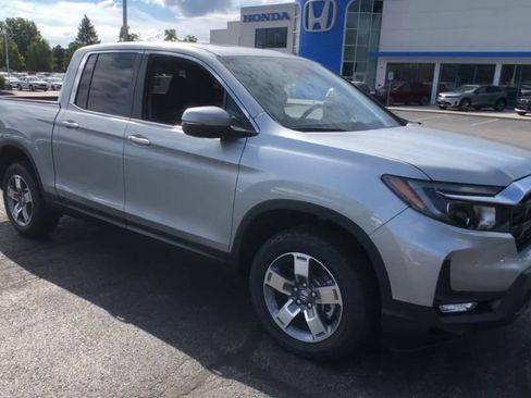New 2026 Honda Ridgeline RTL image 2