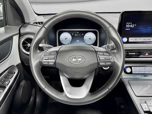 Used 2023 Hyundai Kona SEL w/ Cargo Package image 8