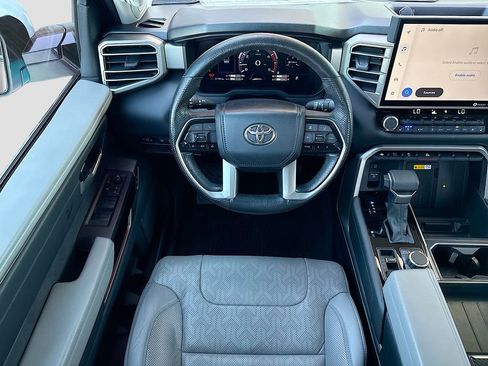 Used 2024 Toyota Tundra Limited AWD/4WD image 10