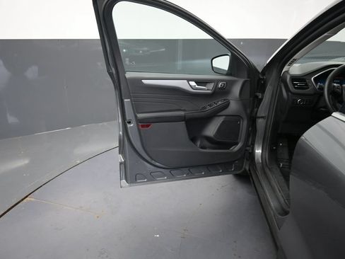 Used 2025 Ford Escape Platinum AWD/4WD image 26