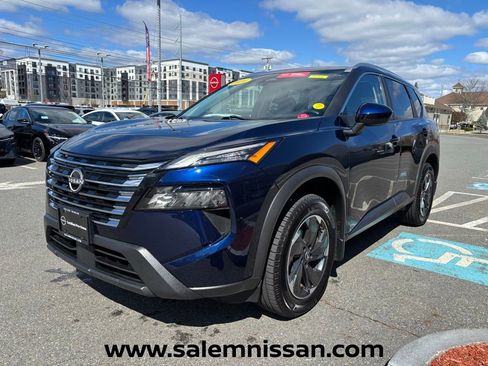 Certified 2024 Nissan Rogue SV w/ SV Premium Package AWD/4WD image 3