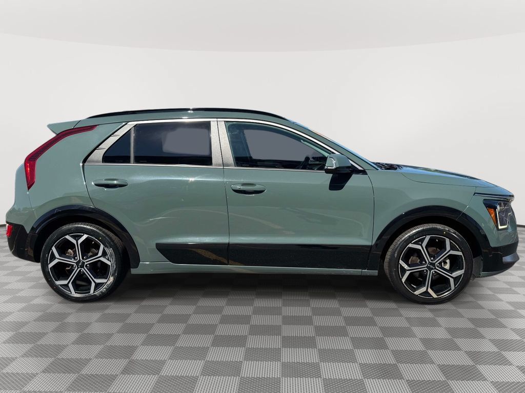 Certified 2023 Kia Niro EX Touring FWD image 4