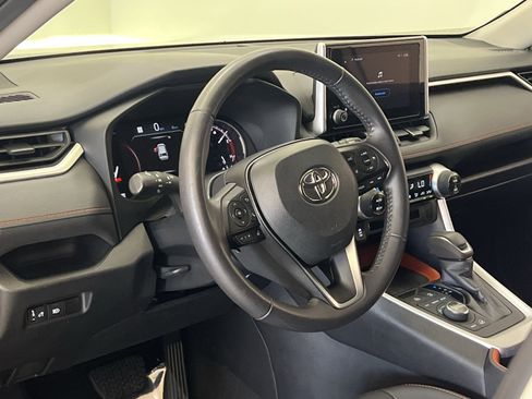 Used 2024 Toyota RAV4 Adventure AWD/4WD image 15