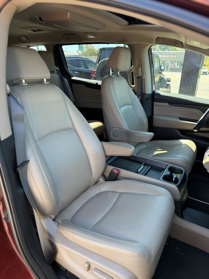 Used 2019 Honda Odyssey EX-L image 11