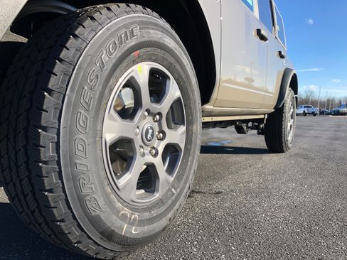 New 2025 Ford Bronco Big Bend image 22