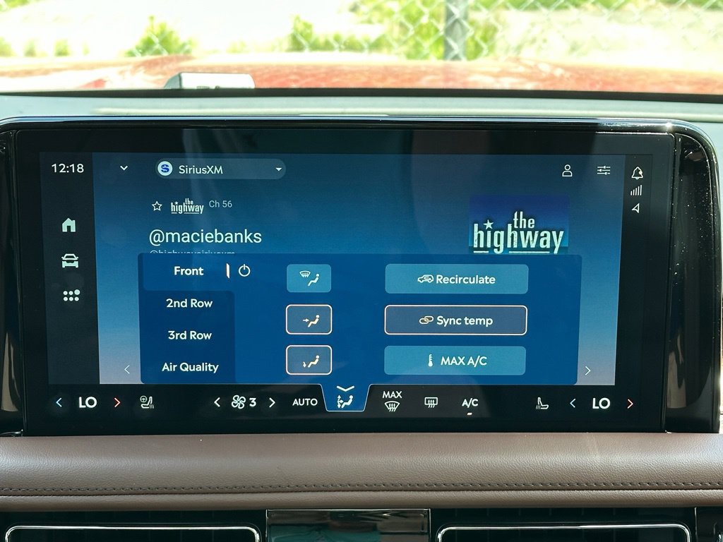 New 2026 Lincoln Aviator Reserve AWD/4WD image 14