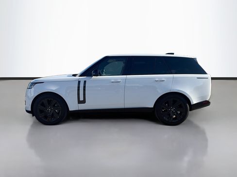 Used 2023 Land Rover Range Rover SE AWD/4WD image 2