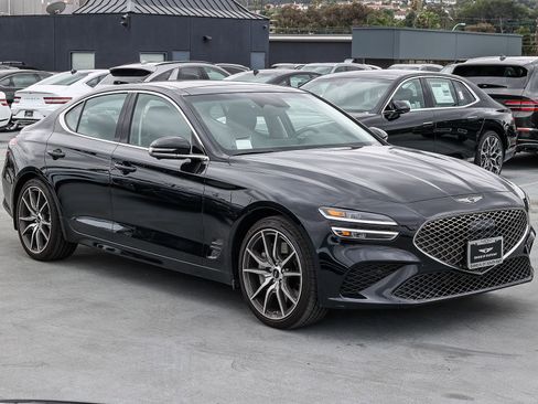 Used 2026 Genesis G70 2.5T Prestige RWD image 3