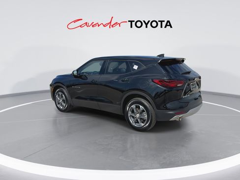 Used 2025 Chevrolet Blazer LT AWD/4WD image 6