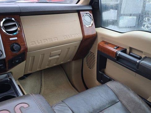 Used 2016 Ford F350 King Ranch w/ FX4 Off-Road Package image 15