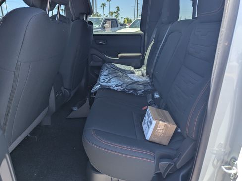 New 2026 Nissan Frontier PRO-4X w/ Pro-4x Convenience Package AWD/4WD image 9