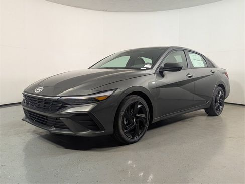 New 2026 Hyundai Elantra Sport w/ Cargo Package image 3