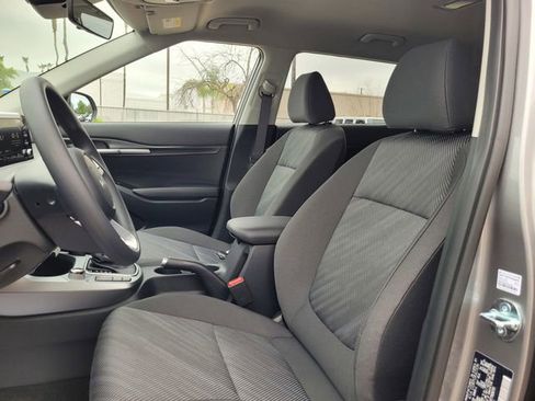 New 2026 Kia Seltos LX image 9