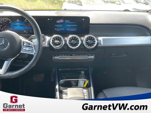 Used 2023 Mercedes-Benz EQB 350 4MATIC SUV image 17