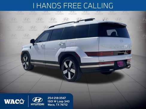 Used 2024 Hyundai Santa Fe Limited image 10