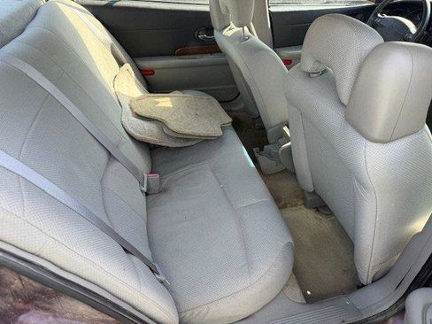 Used 2004 Buick Le Sabre Custom image 16
