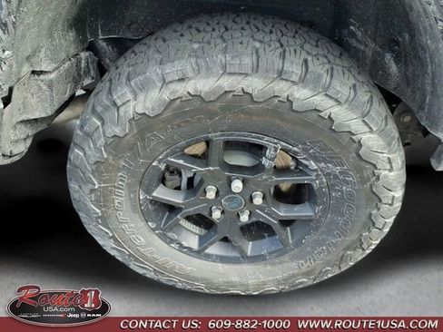 Used 2024 Jeep Wrangler Unlimited AWD/4WD image 19