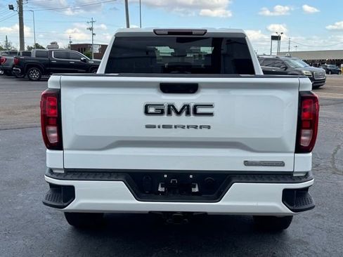 Used 2024 GMC Sierra 1500 Elevation w/ LPO, Elevation Black Package AWD/4WD image 4